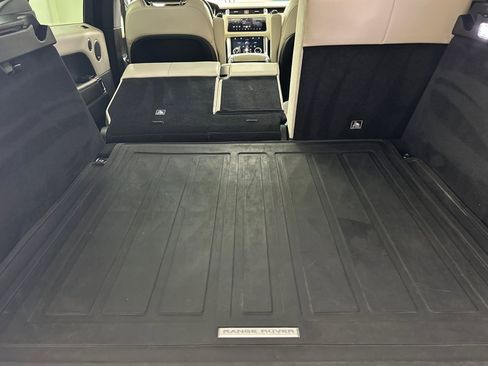 Used 2020 Land Rover Range Rover Sport HSE image 34