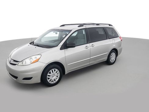 Used 2007 Toyota Sienna LE FWD image 9
