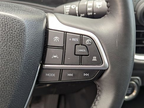 Used 2024 Toyota Grand Highlander XLE image 26