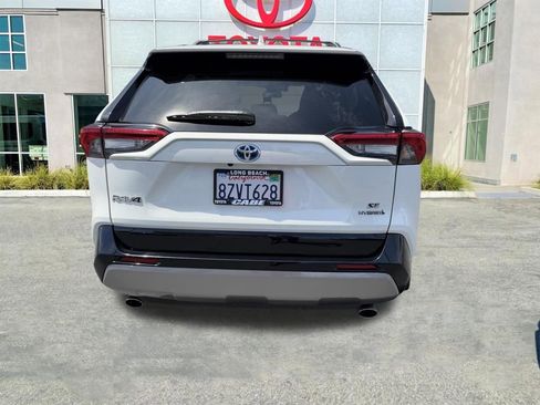 Certified 2022 Toyota RAV4 SE w/ SE Grade Weather Package AWD/4WD image 7