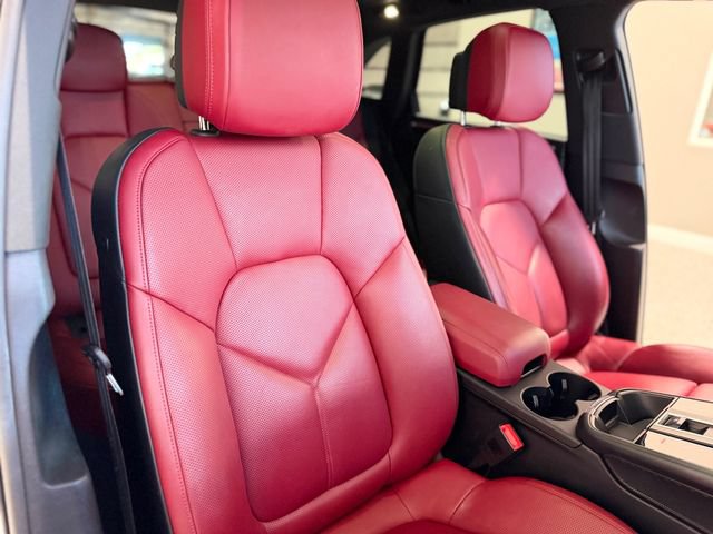 Used 2022 Porsche Macan AWD/4WD image 31