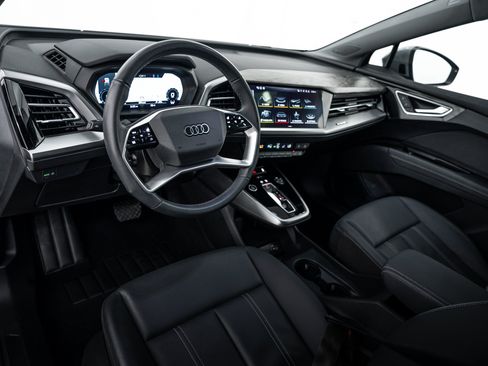 Used 2023 Audi Q4 e-tron Premium Plus w/ Premium Plus AWD/4WD image 10