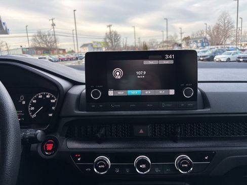 Used 2023 Honda CR-V EX image 19