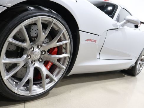 Used 2017 Dodge Viper GTC w/ ACR Package image 25