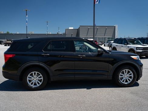 Used 2021 Ford Explorer 2WD w/ Class III Trailer Tow Package image 11