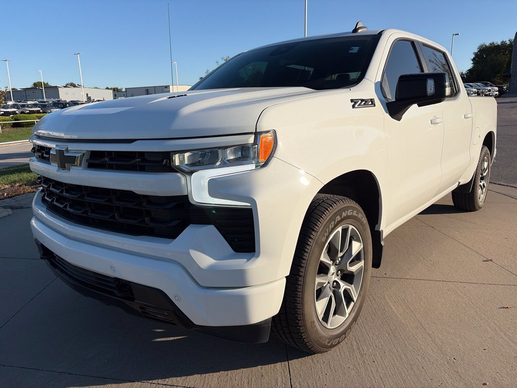 Used 2024 Chevrolet Silverado 1500 RST w/ RST All Star Premium Package AWD/4WD image 4