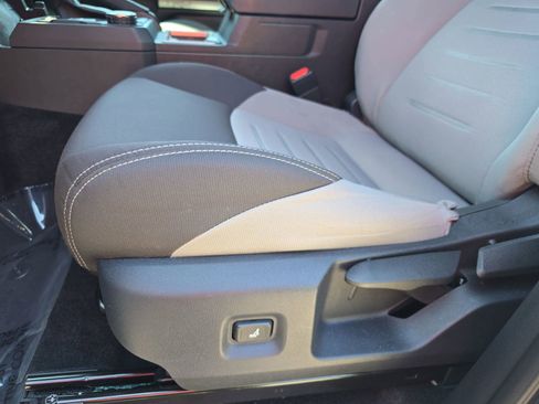 Used 2025 Toyota Tacoma TRD Sport RWD image 30