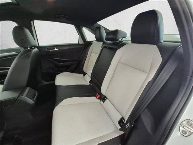 Used 2021 Volkswagen Jetta FWD image 22