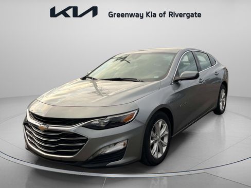 Used 2024 Chevrolet Malibu LT image 3