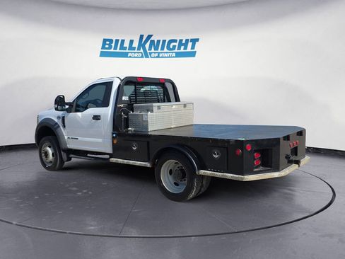 Used 2018 Ford F550 4x4 Regular Cab Super Duty image 3