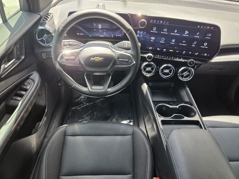 Used 2024 Chevrolet Blazer EV LT AWD/4WD image 7