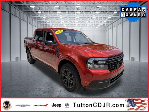 Used 2024 Ford Maverick Lariat w/ Black Appearance Package FWD image 1