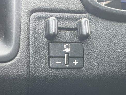 Used 2019 Chevrolet Colorado ZR2 image 13