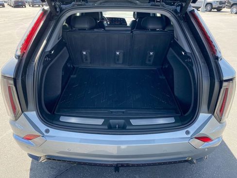 New 2026 Cadillac Optiq V w/ LPO, Floor Liner Package image 38