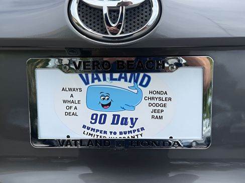 Used 2018 Toyota RAV4 LE FWD image 63