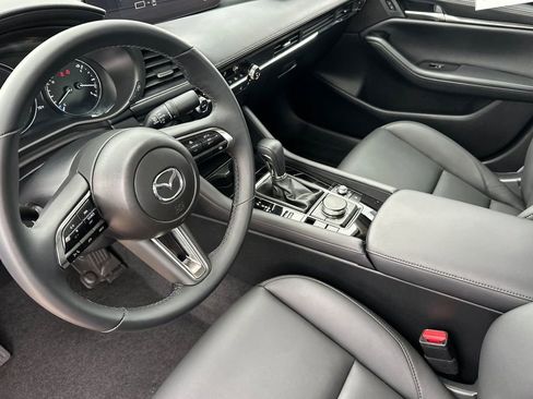 Certified 2025 MAZDA MAZDA3 s FWD image 10