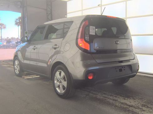Used 2017 Kia Soul FWD image 8