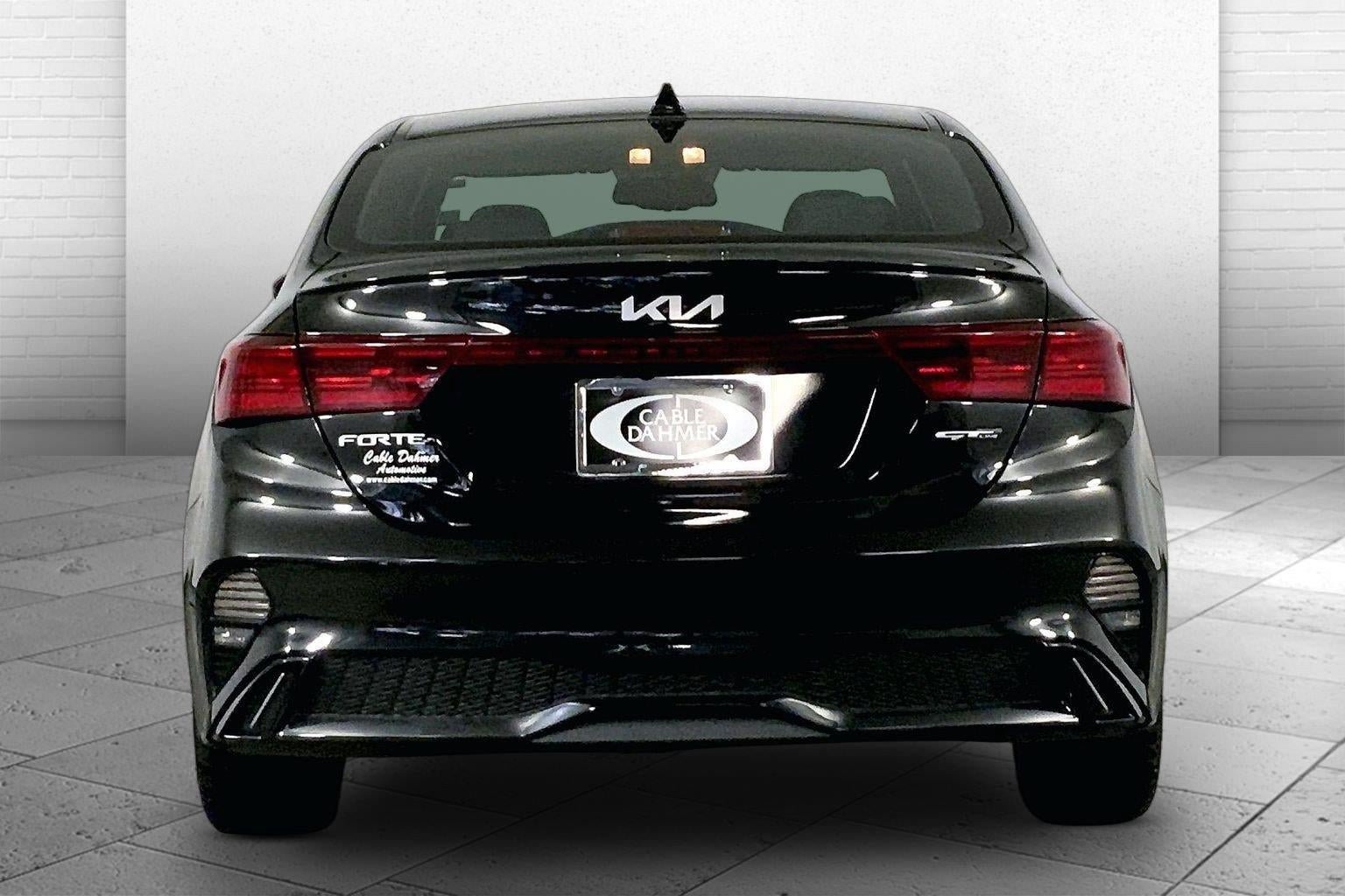 Used 2023 Kia Forte GT-Line FWD image 3