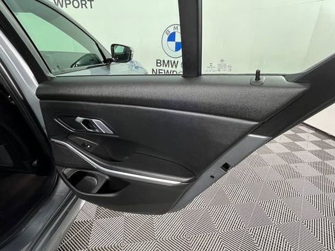 Certified 2023 BMW 330i xDrive Sedan w/ M Sport Package AWD/4WD image 24
