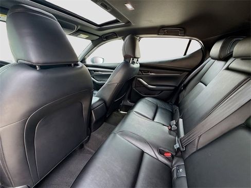 Used 2024 MAZDA MAZDA3 s image 24