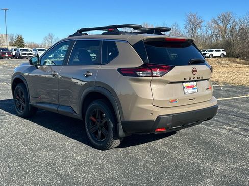 New 2026 Nissan Rogue SV image 3