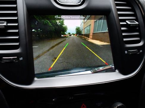 Used 2019 Chrysler 300 S image 48