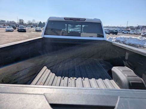 Used 2022 GMC Sierra 3500 Denali w/ Denali Ultimate Package image 10