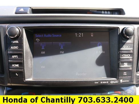 Used 2018 Honda Pilot Touring image 15