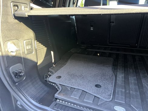 Certified 2024 Land Rover Defender 130 Outbound AWD/4WD image 35