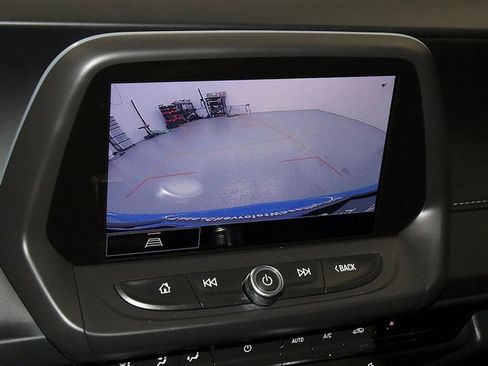 Used 2023 Chevrolet Camaro LT w/ Technology Package image 17