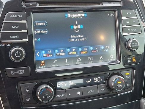 Used 2017 Nissan Maxima 3.5 SV image 14