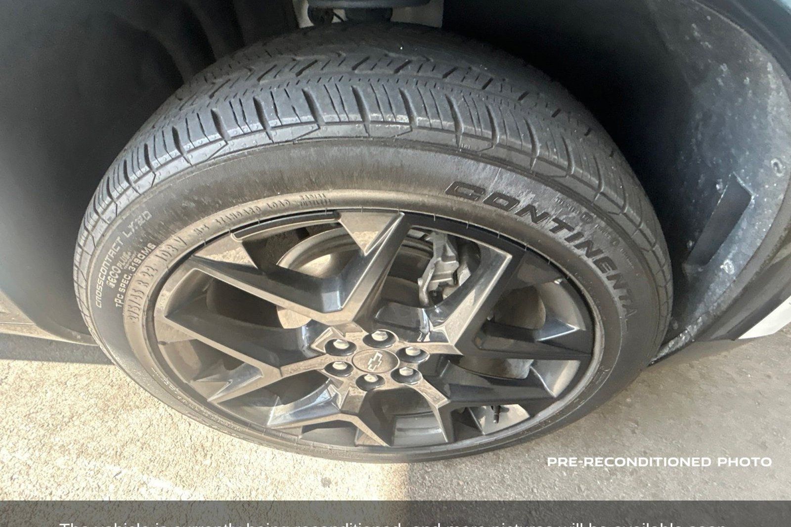 Used 2024 Chevrolet Traverse RS AWD/4WD image 16