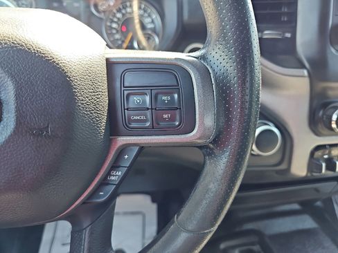 Used 2021 RAM 2500 Tradesman w/ Chrome Appearance Group AWD/4WD image 19