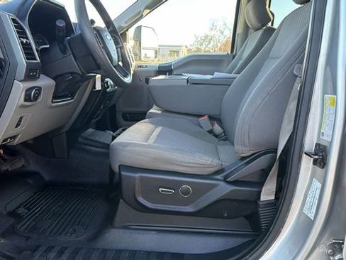 Used 2019 Ford F250 XLT w/ XLT Value Package AWD/4WD image 9