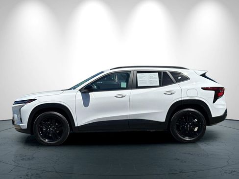 Used 2024 Chevrolet Trax ACTIV w/ Driver Confidence Package image 7