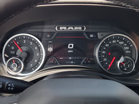 New 2026 RAM 1500 Big Horn AWD/4WD image 13