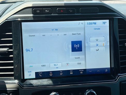 Used 2022 Ford F350 Lariat w/ Lariat Ultimate Package AWD/4WD image 18