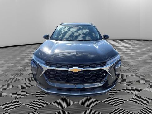 New 2026 Chevrolet Trax LT w/ Sunroof Package image 2