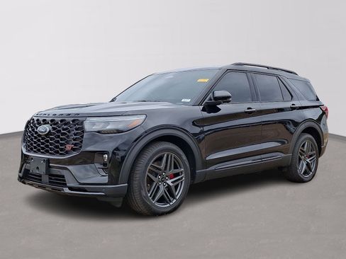 Used 2025 Ford Explorer ST w/ Sun And Sound Package image 2