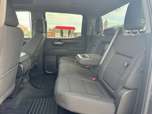 Certified 2025 GMC Sierra 1500 Elevation w/ X31 Off-Road Package AWD/4WD image 9