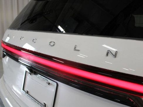 New 2026 Lincoln Aviator Reserve AWD/4WD image 60