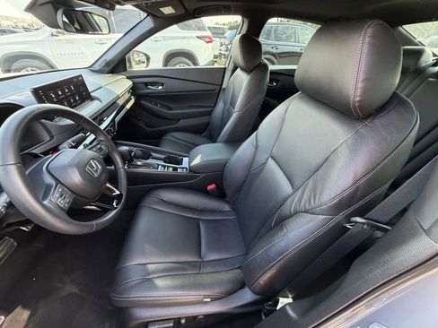 Used 2025 Honda Accord Sport image 19
