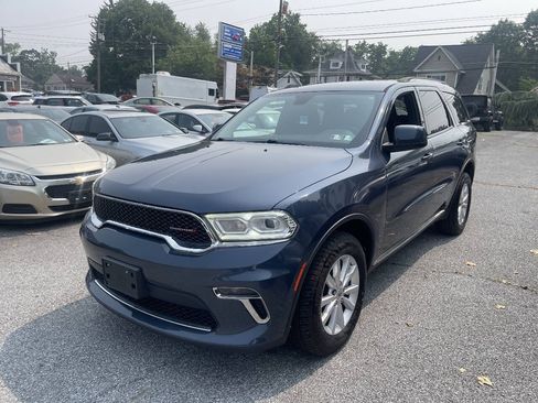 Used 2021 Dodge Durango SXT AWD/4WD image 2