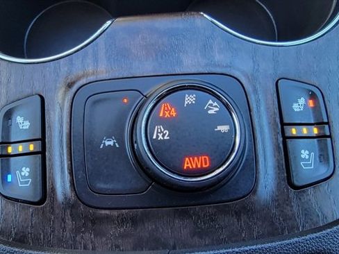 Used 2023 GMC Acadia Denali w/ Denali Ultimate Package image 34