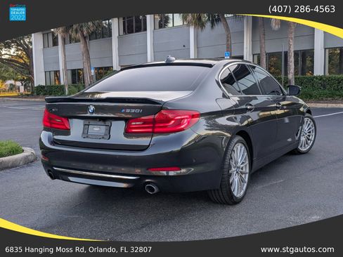 Used 2017 BMW 530i xDrive image 5