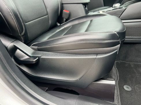 Used 2020 Ford Escape SEL image 23