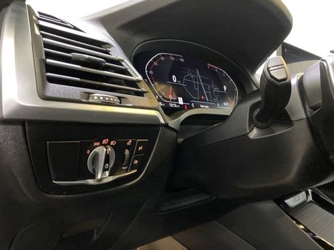Used 2022 BMW X3 xDrive30i w/ Premium Package 2 image 16