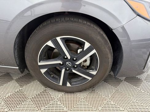 Used 2024 Nissan Sentra SV image 13