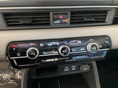 New 2025 Honda Pilot EX-L image 15