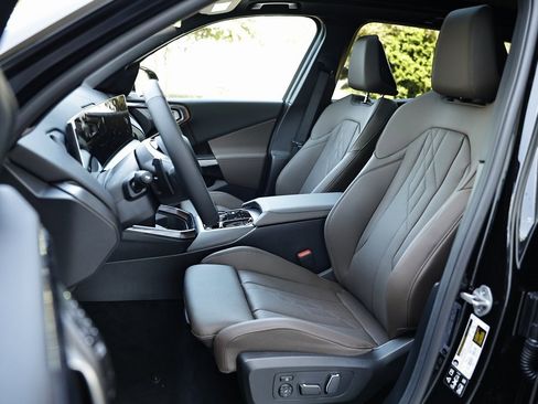 New 2026 BMW X3 xDrive30 w/ Premium Package image 18